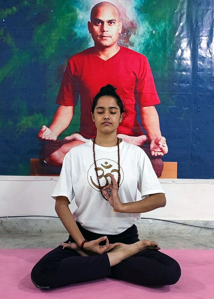 Aagam Mishra Adwait Yoga School