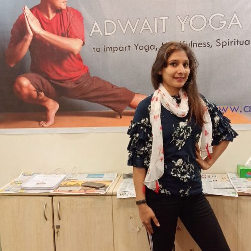 Neha Sharma Adwait Yoga School Trainer